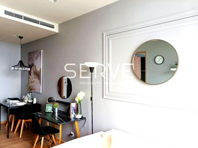 Condos for rent : 1 Bed High Fl. 20+ Good Location New Condo Close to BTS Phrom Phong 500 m. and The Emporium-Noble Around 33