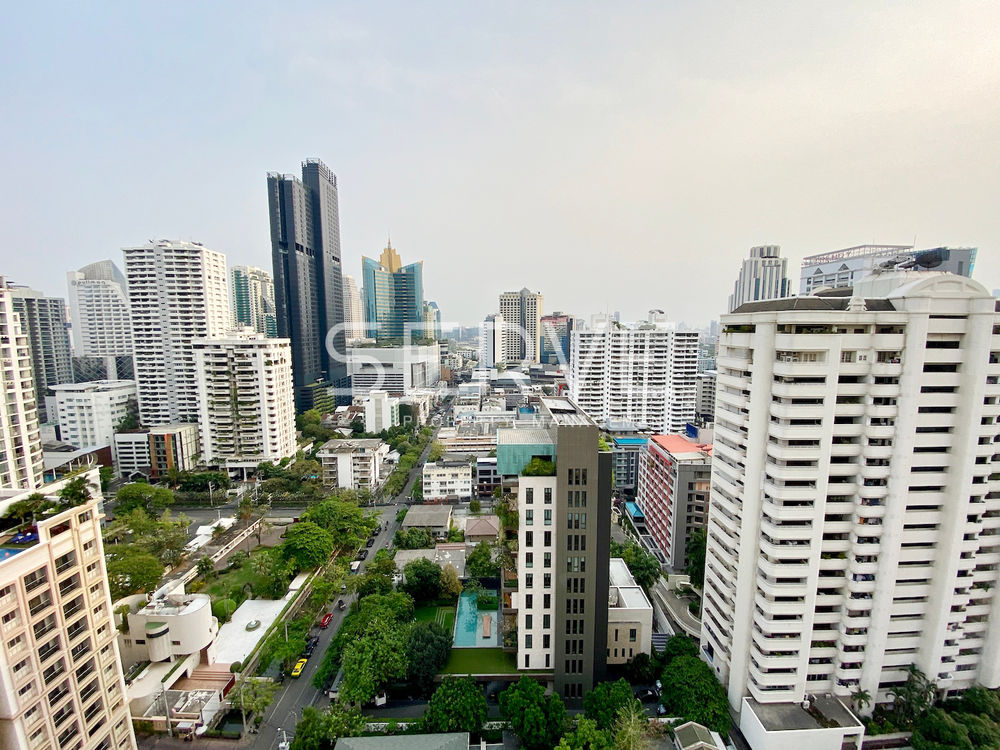 รูป 1 Bed Luxury Unit on High Fl. 20+ New Condo Good Location Close to BTS Asok & MRT Sukhumvit 550 m.-Noble Recole Sukhumvit 19 (โนเบิล รีโคล สุขุมวิท 19) - รูปที่ 6/8