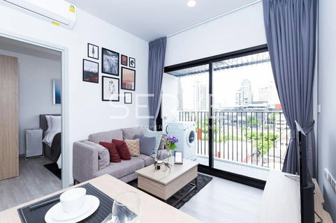 1 Bed Nice Room High Rise Condo in Ekkamai Area Good Location BTS Ekkamai 1.6  Km. @ XT Ekkamai 