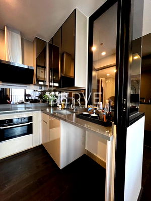 คอนโดให้เช่า : New Condo Center Thong Lo 2 Bed For Rent Good Location Close To BTS Thong Lo-Park Origin Thonglor