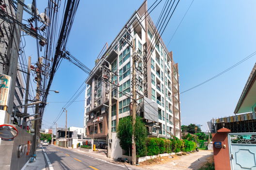 Project Chateau in Town Sukhumvit 64 Skymoon Picture - 2/11