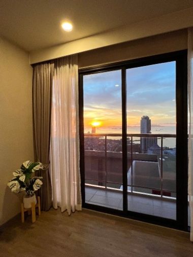 UK01-012 ให้เช่า Keen condo 2 Bedroom ,2 Bathroom ขนาด 87.2 ตร.ม.  ชั้น 35  2  **