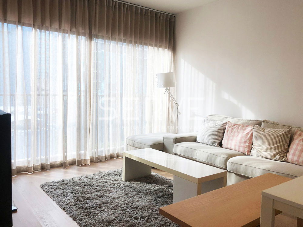 รูป Corner 1 Bed Unit in Phrom Phong Area Good Location BTS Phrom Phong 200 m. / Condo For Rent-Noble Refine (โนเบิล รีไฟน์) - รูปที่ 1/11