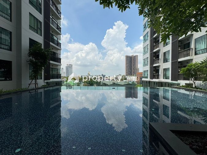 Rhythm Sukhumvit 36-38