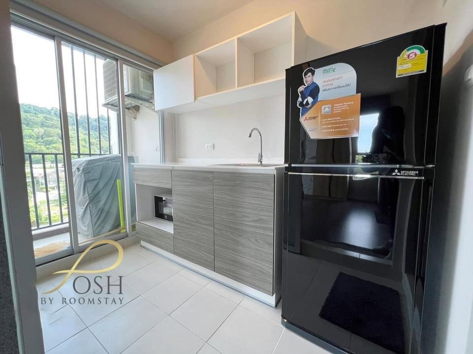 dCondo Campus Resort Kuku, electrical appliances, complete amenities. There are restaurants around the project area.