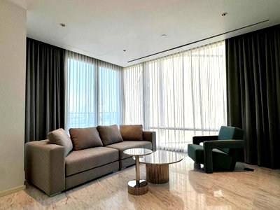 เช่าคอนโด รร.พณิชยการสีลม : LTHC10365–Four Seasons Private Residences FOR RENT size 115 Sq.m. 2 beds 3baths Near BTS SaphanTaksin Station ONLY 155K/Month