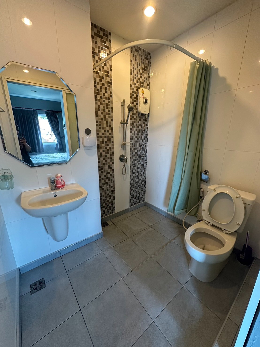 Studio Room Fully furnished - Listed by Owner - image 4