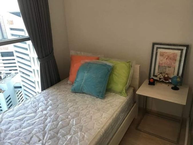 NBRVR111 for rent Noble Revolve Ratchada 1, 26th floor, city view, 52 sq m, 2 bedrooms, 2 bathrooms, 25,000 baht, 064-959-8900