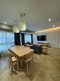 รูปภาพ LTH10372–Baan Ploenchit FOR RENT size 95 Sq.m. 2 beds 2 baths Near BTS Ploenchit Station ONLY 48K/Month