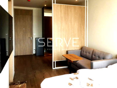Condos for rent : Studio with Partition High Fl. 20+ Good Location Shuttle bus to BTS Phrom Phong // For Rent-Park 24
