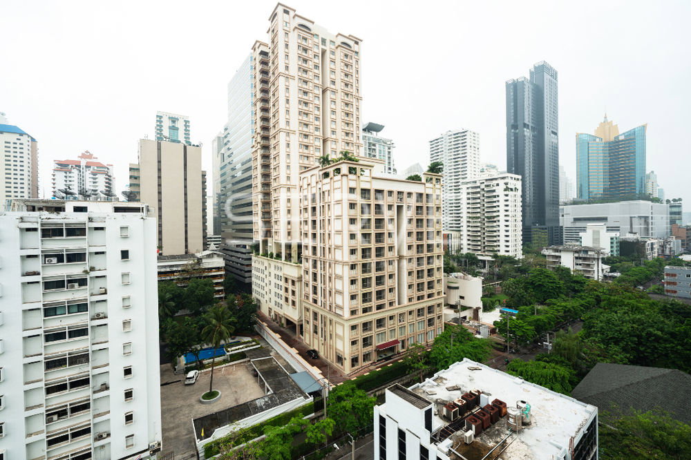 รูป Nice Decorate 2 Beds 2 Baths New Condo Good Location BTS Asok & MRT Sukhumvit 550 m. /Condo For Rent-Noble Recole Sukhumvit 19 (โนเบิล รีโคล สุขุมวิท 19) - รูปที่ 16/17