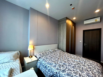 Condos for rent : @condorental condo for rent Whizdom Essence Sukhumvit