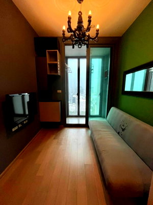 Condos for rent : Nice condo for rent 1 Bed 1 Bath 30 sq.m at Pyne By Sansiri Close to BTS Ratchathewi 22,000 Baht/Months