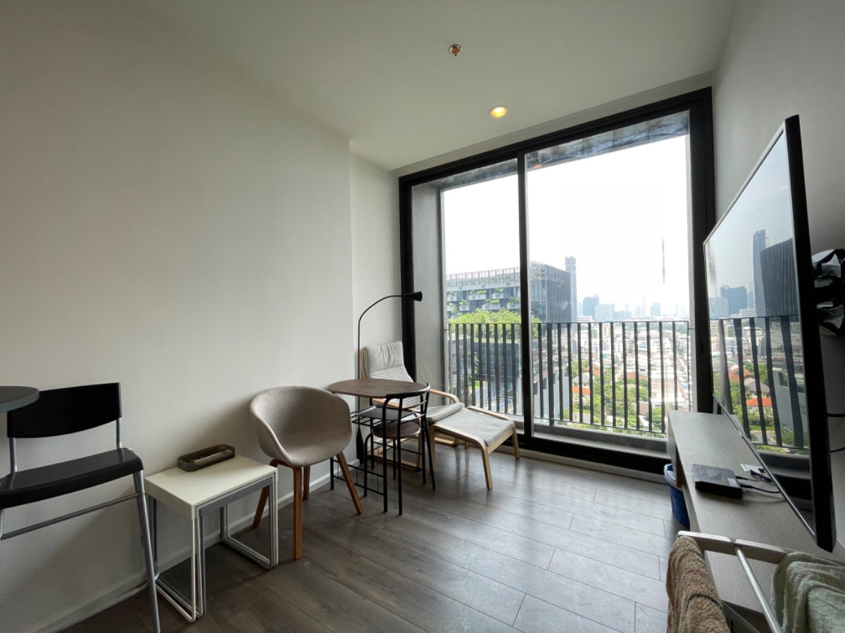 picture @condorental condo for rent Whizdom Essence Sukhumvit - 1/10