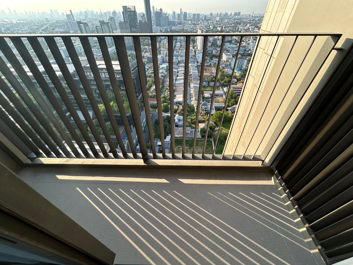 picture @condorental condo for rent Whizdom Essence Sukhumvit - 9/12
