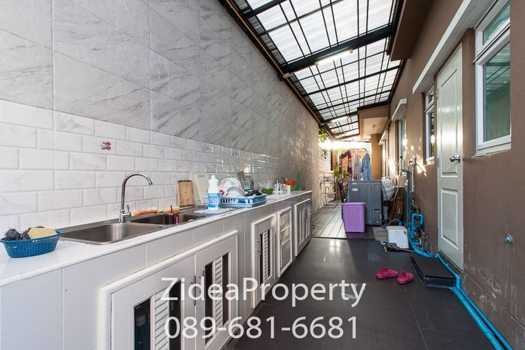 ขายบ้านเดี่ยว 4 ห้องนอน 245 ตร.ม. 71 ตร.ว. เขตคันนายาว