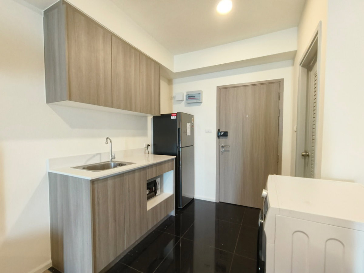 picture ForRent A Space 2 Close to Mega Bangna Shopping mall  - 8/11