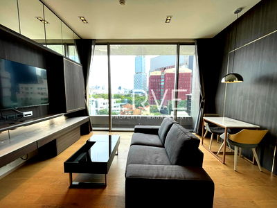 คอนโดให้เช่า : 1 นอน 1 น้ำ ห้องสวย ทำเลดี ใกล้ MRT สวนลุมพินี 400 ม. และ BTS ศาลาแดง 600 ม. ที่คอนโด Saladaeng One / ให้เช่าคอนโด