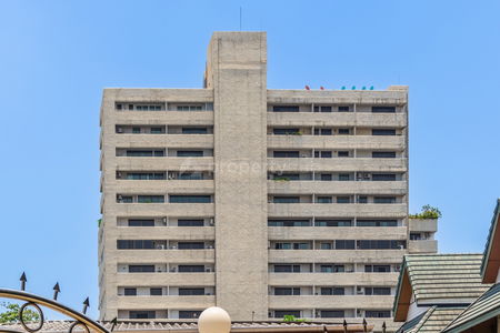 The Roof Garden On Nut