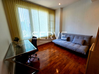 Condos for rent : 2 Beds Large Room 97.55 sq.m. Condo in Phrom Phong area Close to BTS Phrom Phong 580 m. at Baan siri 24 Condo / For Rent