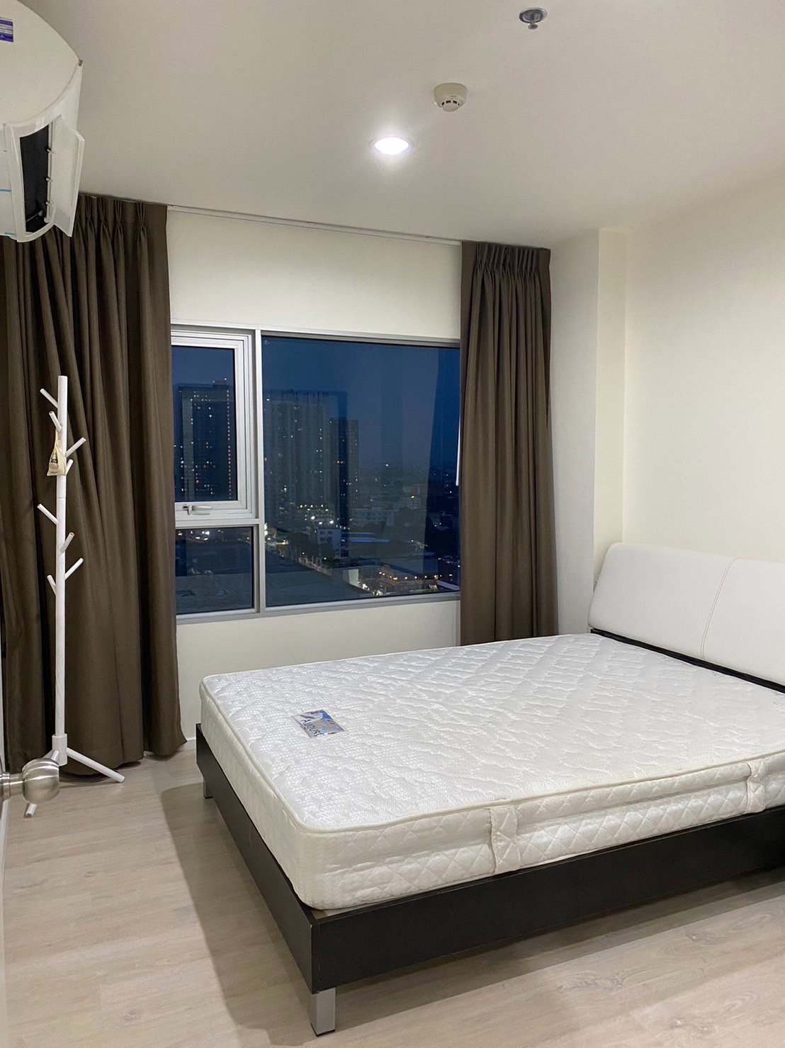 💥CP-2672💥ว่าง ให้ เช่า แอสปาย สาทร - ท่าพระ 👉แอดไลน์ @cozycondo