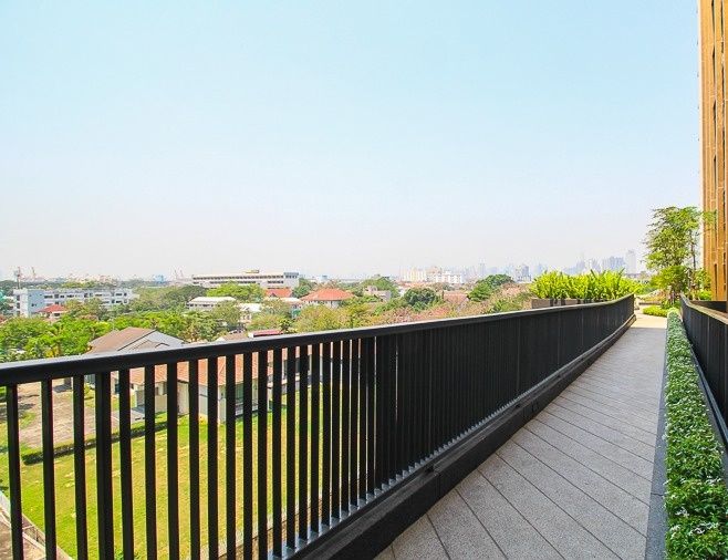 Life Sukhumvit 62