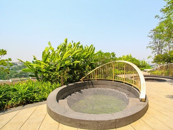 Life Sukhumvit 62