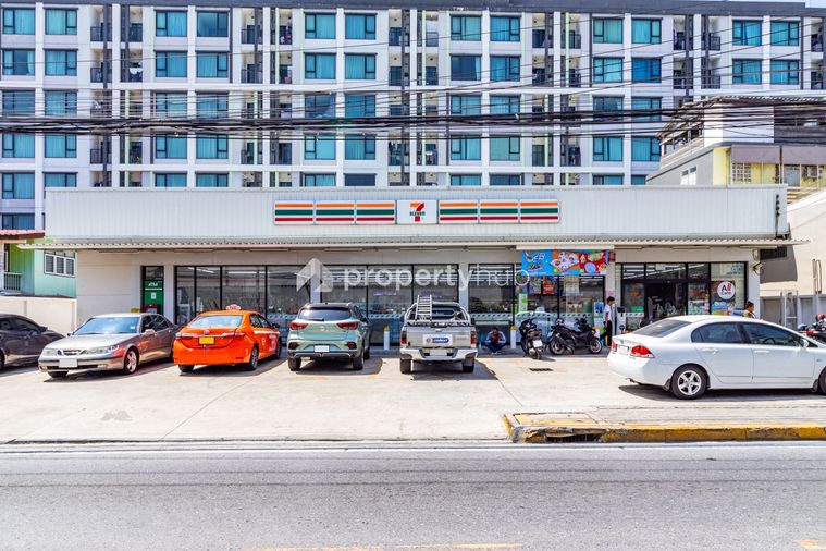 The Base Sukhumvit 50