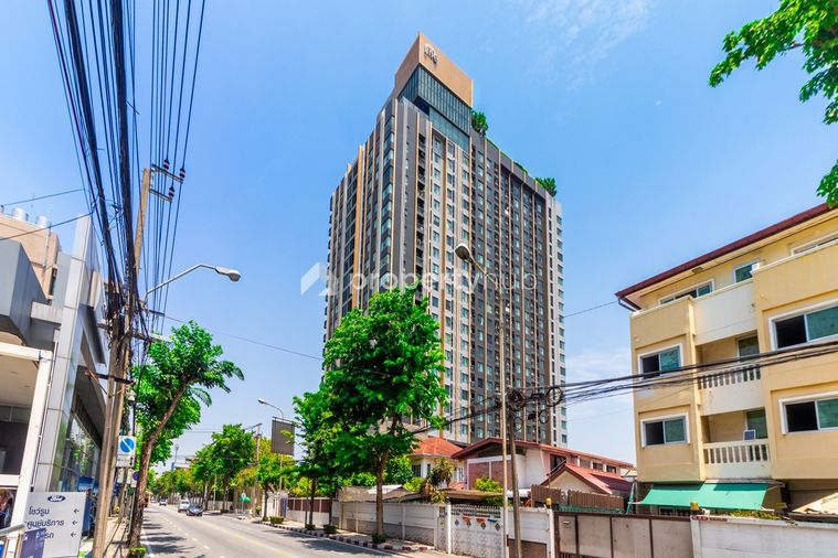 Life Sukhumvit 62