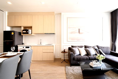 Condos for rent : LINE @condorental for rent the room at NOBLE STATE 39