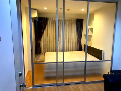 Condos for rent Boromratchachonnani Nursing College : LVPP103 Condo for rent Lumpiniville Prachachuen-Phong Phet 22nd Floor Size 24 sq.m. 1 bed 1 bath 8,000 baht 064-959-8900