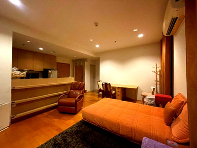 Condos for rent : Villa rachatewi BTS Phayathai for rent 2Br 2Bt
