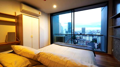 Condos for rent Central Silom :  NVSL104 Condo for rent Noble Revo Silom 14th floor, city view 34 sqm. 1 bed 1 bath 20,500 baht 064-959-8900
