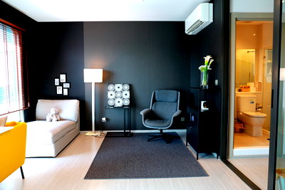 ขายคอนโด : คอนโดขาย Life Asoke Rama 9 ตกแต่งครบครัน พร้อมเข้าอยู่ ใกล้ MRT พระราม 9