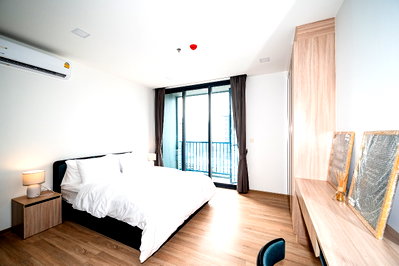Condos for rent : For Rent: XT Phayathai Condo at Line : @homefinder