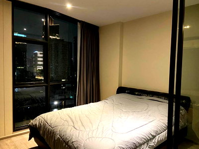 Condos for rent Gateway Ekamai : RTE69 Condo For Rent Rhythm Ekkamai Beautiful Room Fully Furnished Special Price