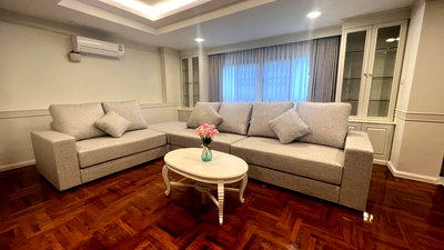 คอนโดให้เช่า : LTH10395–M Towers Sukhumvit 35 FOR RENT size 150 Sq.m. 2 beds 2 baths Near BTS Thonglor Station ONLY 75K/Month