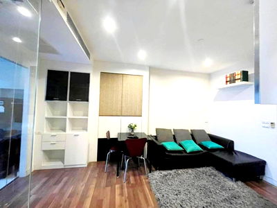 ขายคอนโด : ขาย THE ROOM สุขุมวิท 62 1 ห้องนอน 47 ตรม. ชั้น 21 ตกแต่งสวย พร้อมอยู่ ติด BTS ปุณณวิถี