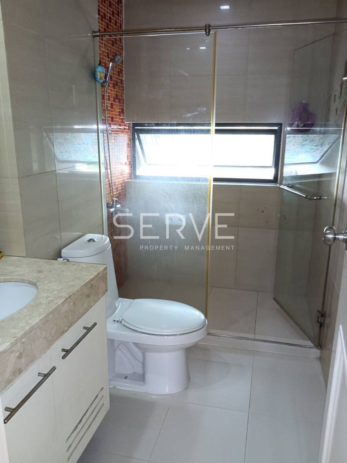 รูป Nice Room 1 Bed with Bathtub BTS Ratchadamri & MRT Si Lom Condo Next to Lumpini Park / For Sale-Noble Ambience Sarasin (โนเบิล แอมเบียนส์ สารสิน) - รูปที่ 13/19