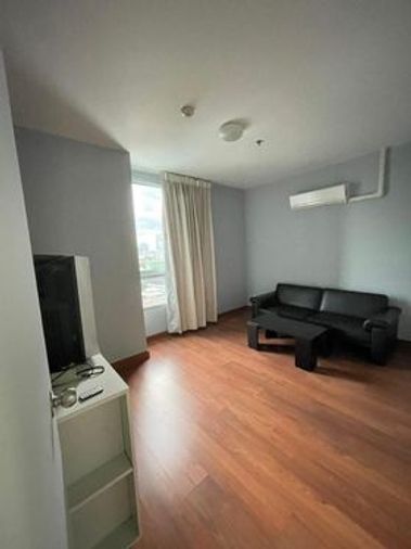 Sale at Loss Project Name : The Parkland Ratchada - Thapra