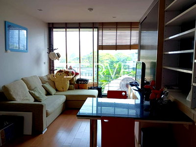 Condos for sale : Nice Room 1 Bed with Bathtub BTS Ratchadamri & MRT Si Lom Condo Next to Lumpini Park / For Sale-Noble Ambience Sarasin (โนเบิล แอมเบียนส์ สารสิน)