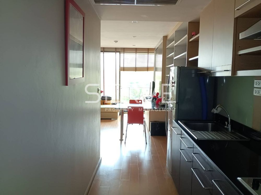 รูป Nice Room 1 Bed with Bathtub BTS Ratchadamri & MRT Si Lom Condo Next to Lumpini Park / For Sale-Noble Ambience Sarasin (โนเบิล แอมเบียนส์ สารสิน) - รูปที่ 3/19