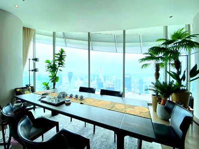 Condos for rent : LTHC10420–Magnolias Ratchadamri Boulevard FOR RENT size 321 Sq.m. 4 beds 4 baths Near BTS Ratchadamri Station ONLY 600K/Month