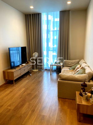 Condos for rent BTS Phrom Phong : CORNER UNIT 2 BEDS MODERN & HOMEY STYLE GOOD LOCATION NEW CONDO CLOSE TO BTS PHROM PHONG 500M @ Noble Around 33