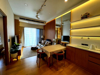 ขายคอนโด : LTH10436–Siamese Exclusive FOR SALE size 53.6 Sq.m. 1 beds 1 baths Near BTS Phrompong Station ONLY 11.9MB