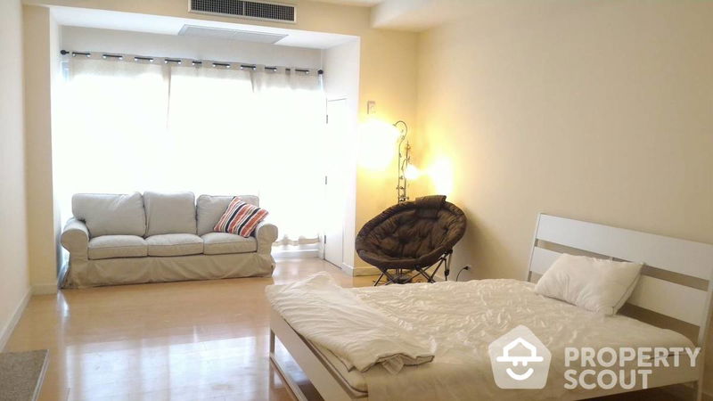 Condos for rent : 1-BR Condo at The Trendy Condominium near BTS Nana (ID 1396692)