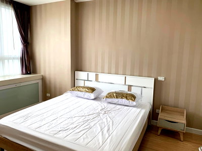 Condos for rent : LINE @condorental for rent the room at T.C. Green