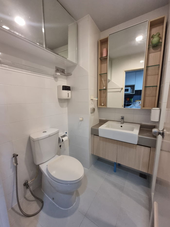 รูป คาซ่า รัชดา ราชพฤกษ์ 26 ตร.ม. เฟอร์บิ๊วอิน เครื่องใช้ไฟฟ้าครบ มีเครื่องซักผ้า แอร์ใหม่  พร้อมเข้าอยู่ สภาพดี ชั้น 7 ทิศใต้ ลมแรง - รูปที่ 5/16