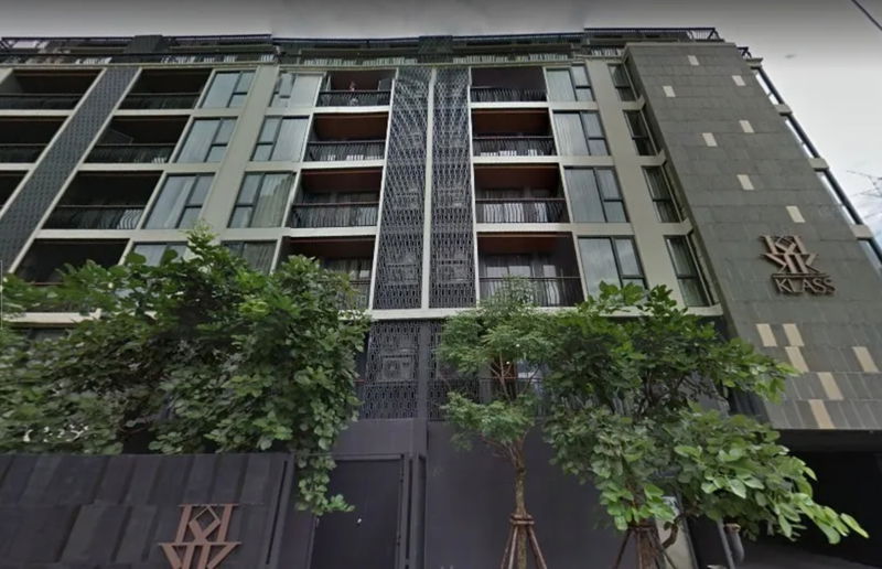 ขายคอนโด : 🔥9 MB🔥- 1 นอน แต่งสวย 45 ตร.ม. บนทำเลดีๆ เดินทางง่าย ใกล้ BTS ชิดลม เพียง 200 ม. และ เซ็นทรัลเอ็มบาสซี ที่คอนโด Klass Langsuan / ขายคอนโด