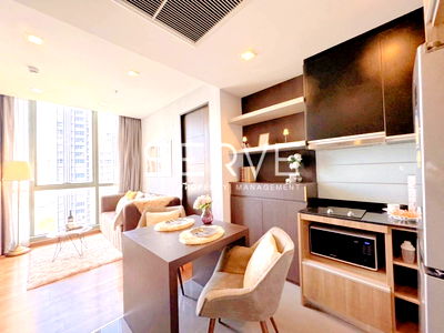 Condos for rent Airport Link Ratchaprarop : 1 Bed 35 sq.m. Nice Room Good Location Close to BTS Ratchathewi 350 m. and Siam Paragon at Wish Signature Midtown Siam Condo / For Rent